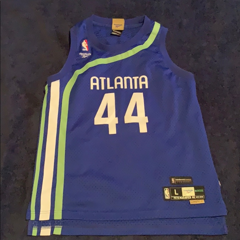 Pete “Pistol ” Maravich 44 Sz large Reebok jersey